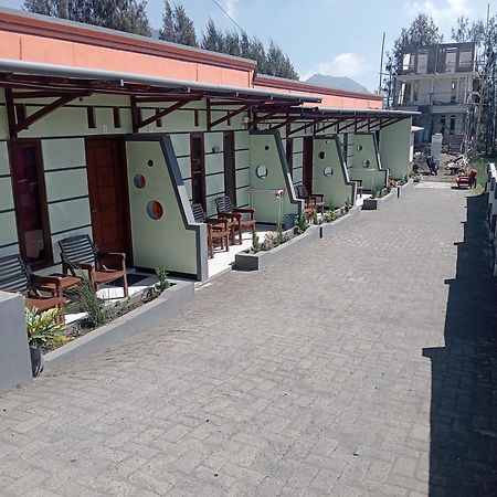 Mentigen Homestay Ngadisari Exterior foto